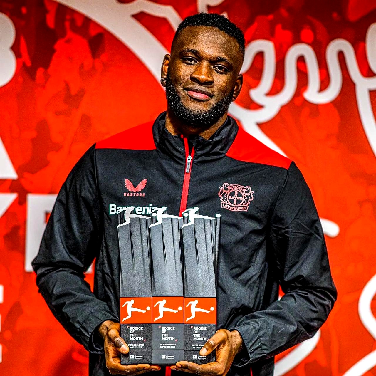 马赛转会期再遭质疑;志在德甲名次提升;更衣室稳定;年轻球员得到机会的简单介绍 马赛转会期再遭质疑;志在德甲名次提升;更衣室稳定;年轻球员得到机会的简单介绍