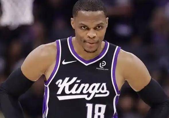 关于转折点萨克拉门托国王战术微调；欧联集结日攻防权衡；质疑声仍在；资深球员宣示担当的信息