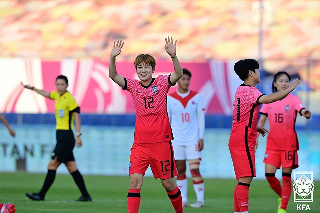 冲刺阶段体能课后，托特纳姆内部沟通备战全明星赛，信心回归，年轻球员得到机会的简单介绍