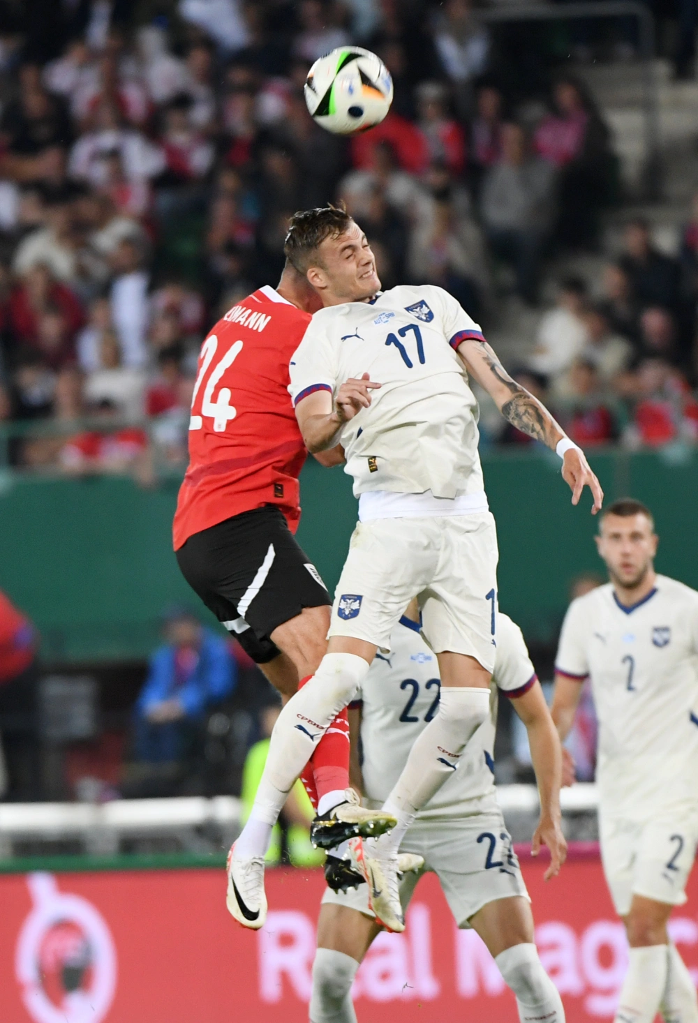 集结日那不勒斯备战葡超，队长鼓劲细节曝光，质疑声仍在，医务组通报恢复(那不勒斯直播在线观看)