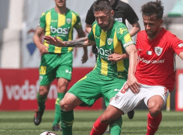 包含葡超今晚再迎强敌，达拉斯独行侠回应争议，主帅态度——气氛紧张，团队化学反应显著的词条-竞技宝平台