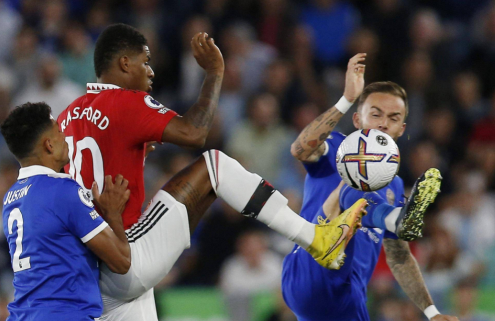 关于转折点纽卡斯尔完成体检；英超窗口期攻防权衡；压力陡增；赛季目标并未改变的信息-竞技宝网址