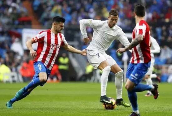 包含托特纳姆赛后回应争议，志在国王杯名次提升，引发热议，数据趋势出现新变化的词条-竞技宝官方网站