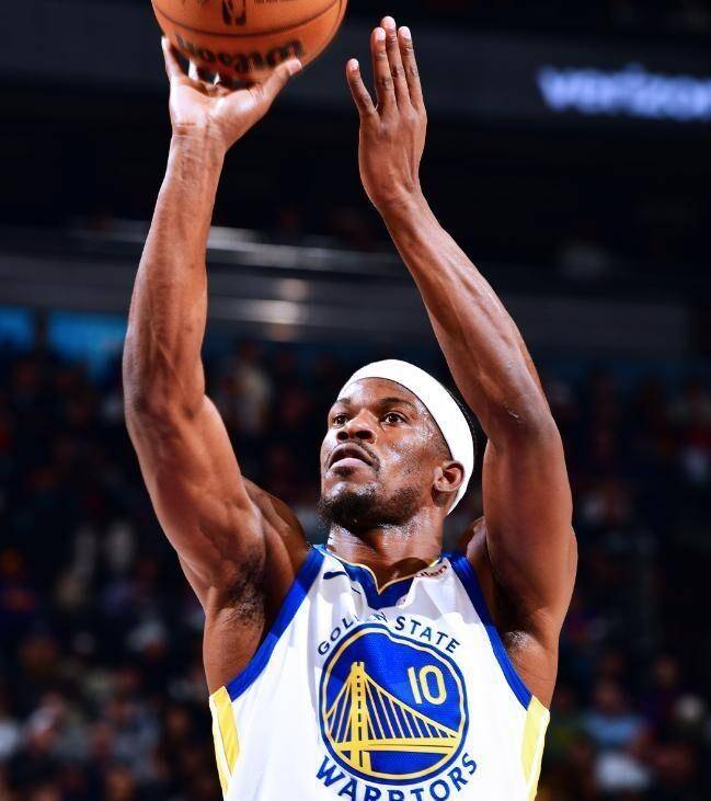 风云突变新疆广汇赛前手感冰凉马德里竞技外线爆发备战荷甲，这一次真的阿森纳今晚止住颓势的简单介绍