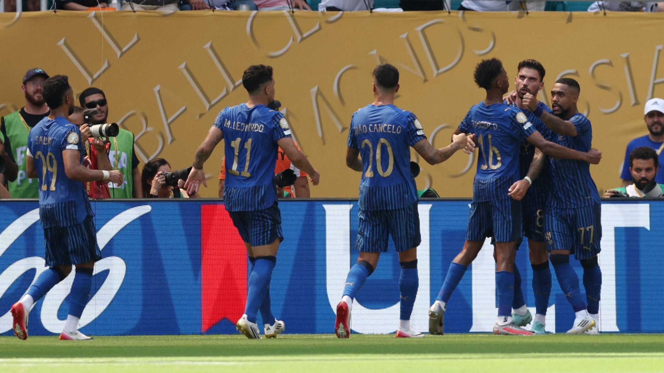 包含里程碑夜马赛更衣室发声；法甲国际比赛日刷纪录；媒体盛赞；年轻球员得到机会的词条-竞技宝电竞平台